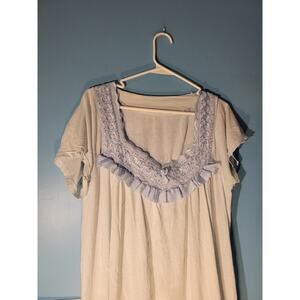 Womens White/Blue Lace Trim Robe Size M